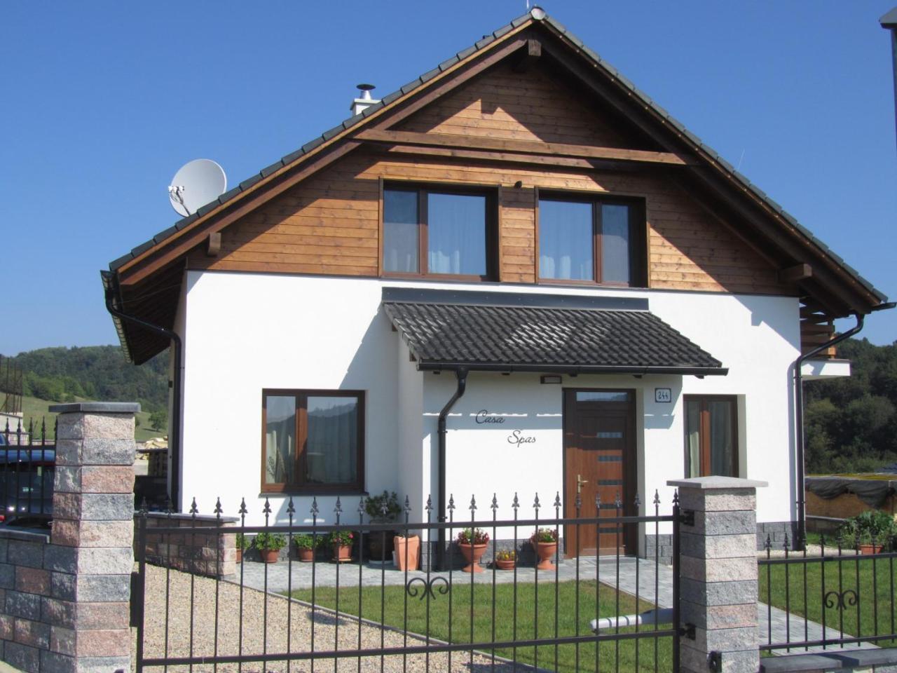 Casa Spas Banská Bystrica Exterior foto